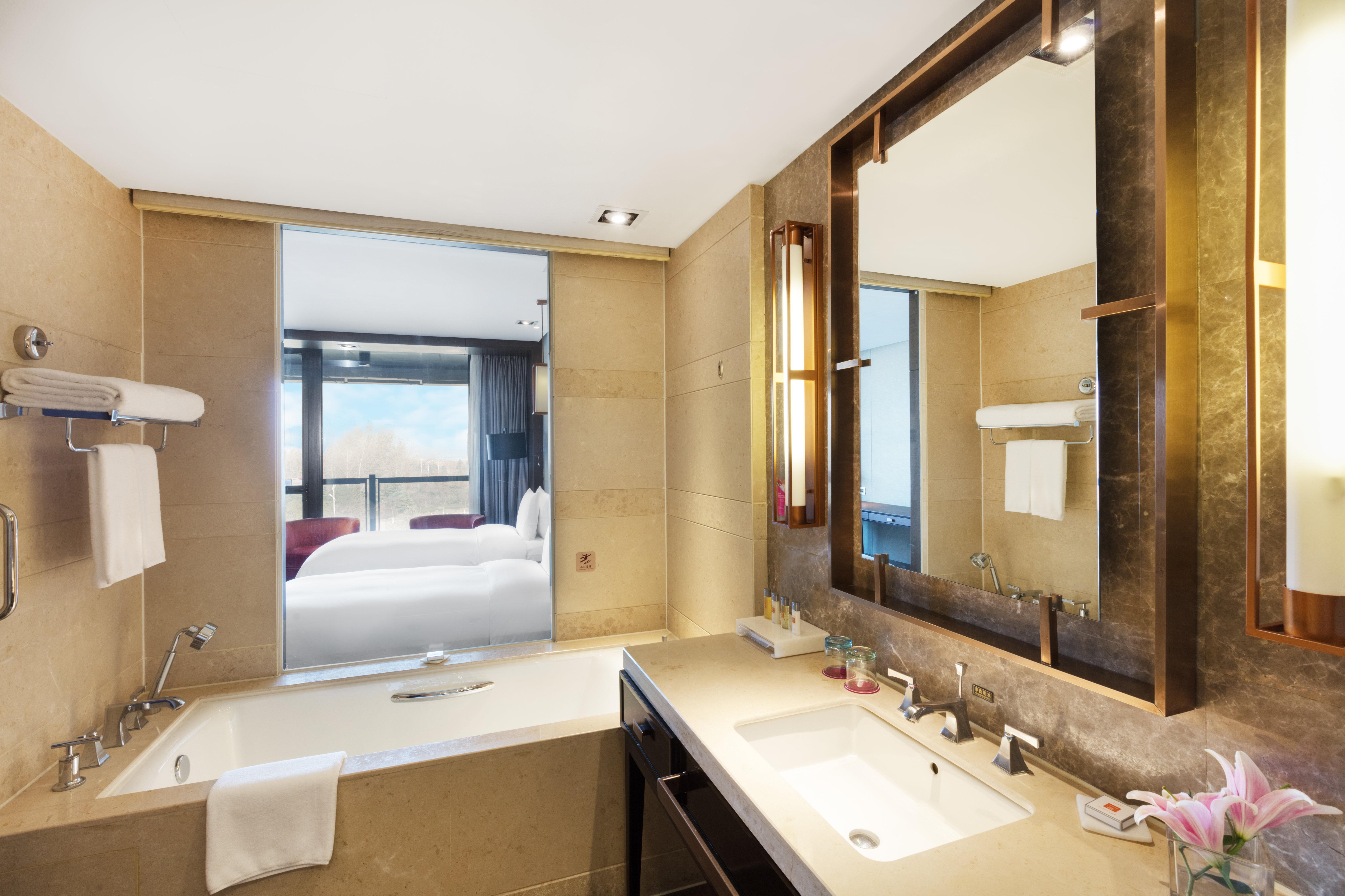 Crowne Plaza Xuzhou Dalong Lake By Ihg Exteriör bild