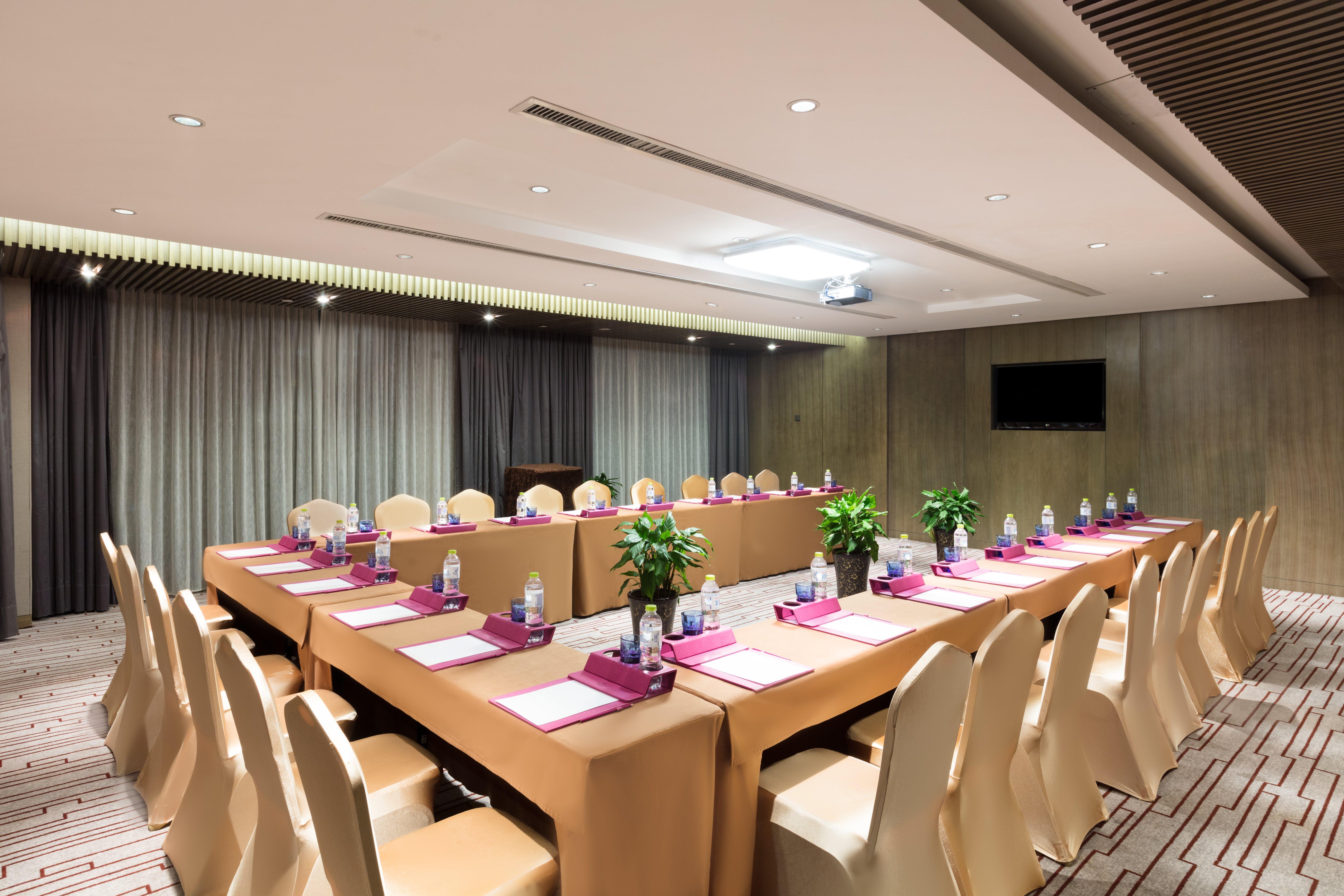 Crowne Plaza Xuzhou Dalong Lake By Ihg Exteriör bild
