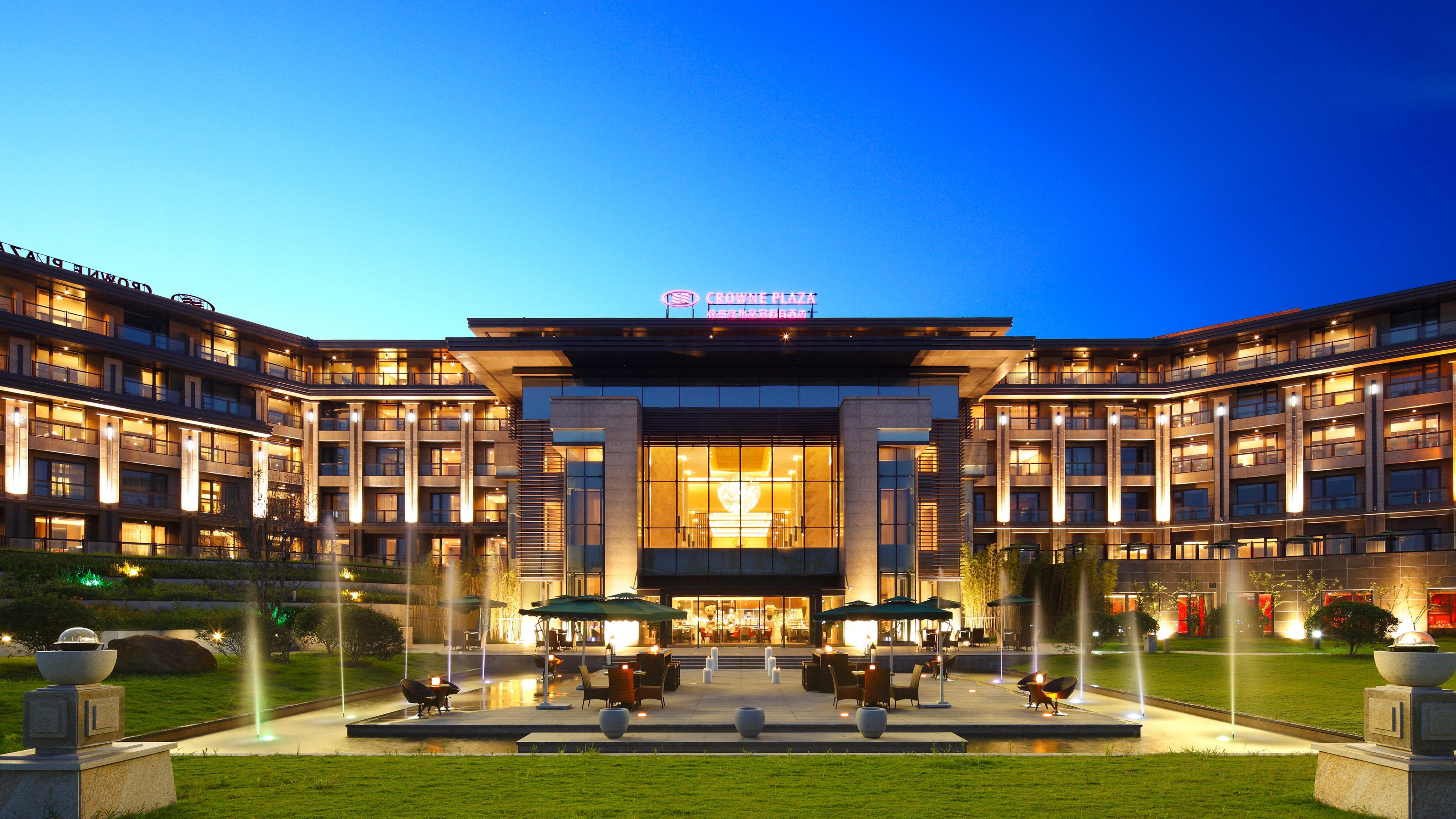 Crowne Plaza Xuzhou Dalong Lake By Ihg Exteriör bild