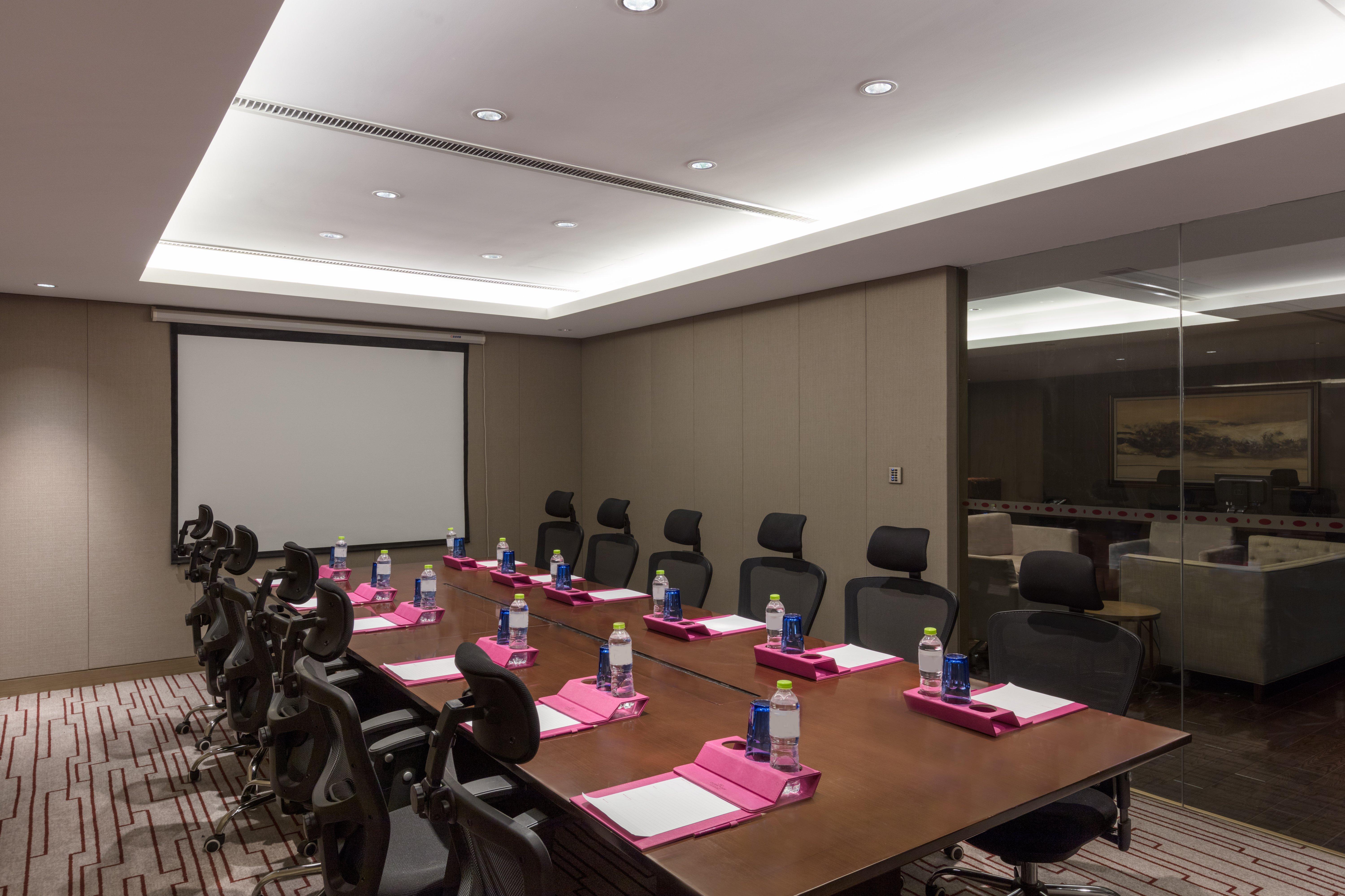 Crowne Plaza Xuzhou Dalong Lake By Ihg Exteriör bild